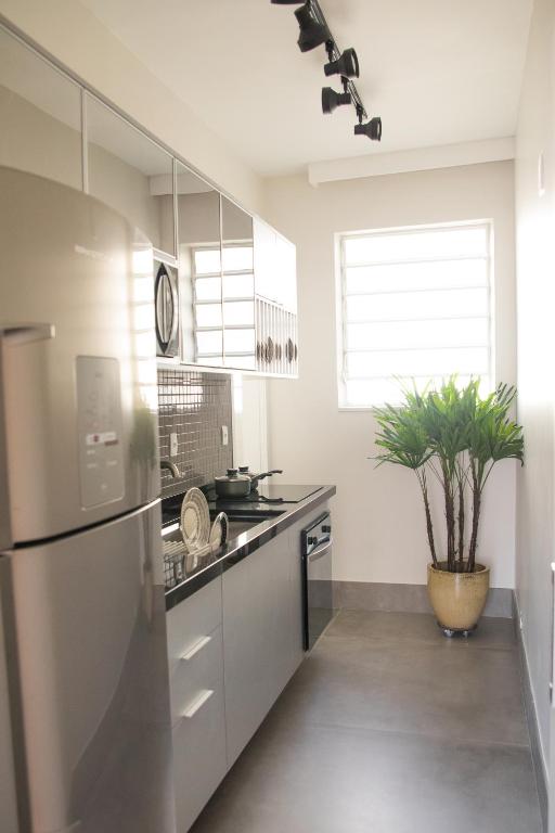  Apt near Paulista Ave