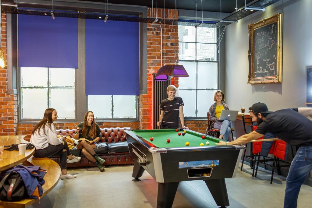 Hosté ubytování Kick Ass Greyfriars (18+)