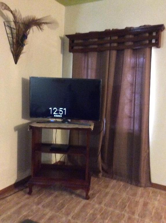 TV a/nebo společenská místnost v ubytování Jamaica Dream Gateway