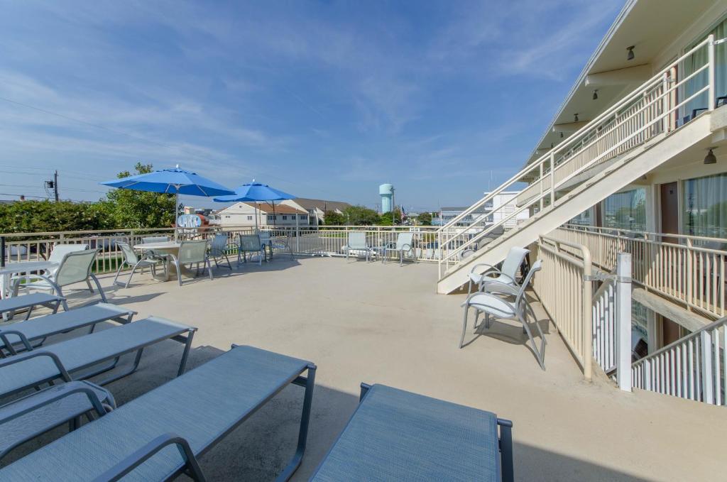 Balkón nebo terasa v ubytování Lark Motel