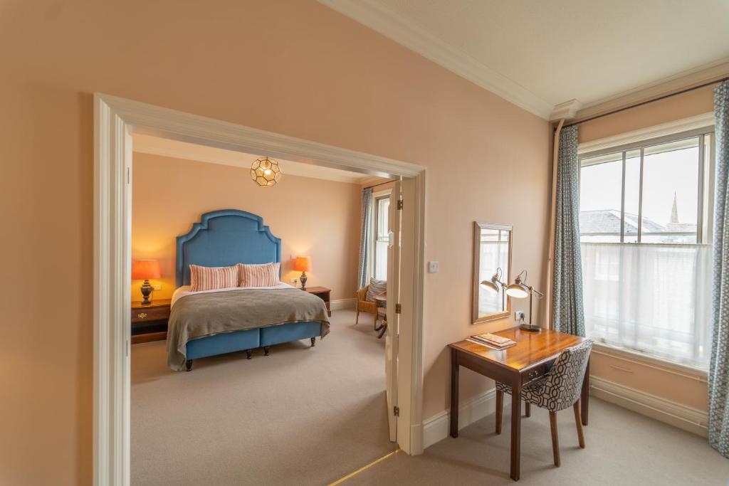 The Green Dragon Hotel - 