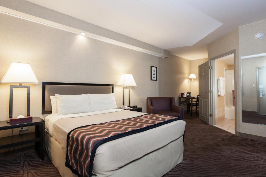 Carlton Inn Midway - Superior Queen Room