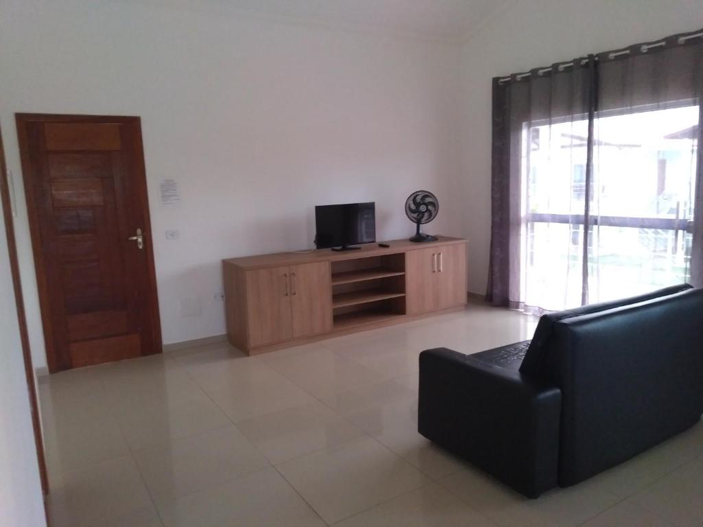  Apartamentos Luxo a 100 metros da Praia