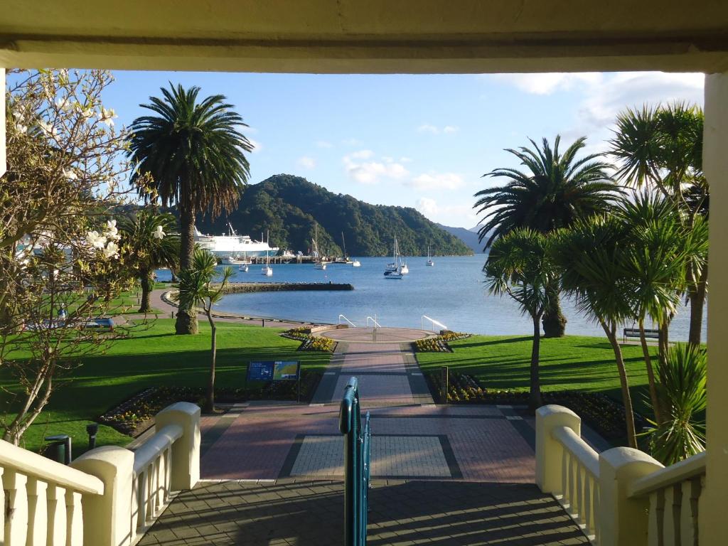 High Street Living Motel - Resim 41