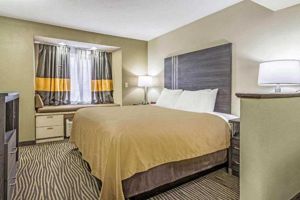 Quality Inn & Suites North Lima - Boardman photo