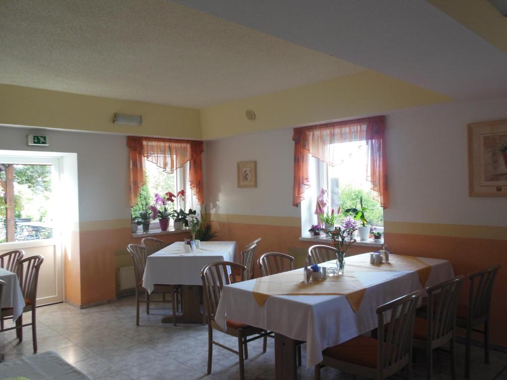 Posezení v ubytování Hotel Asterra