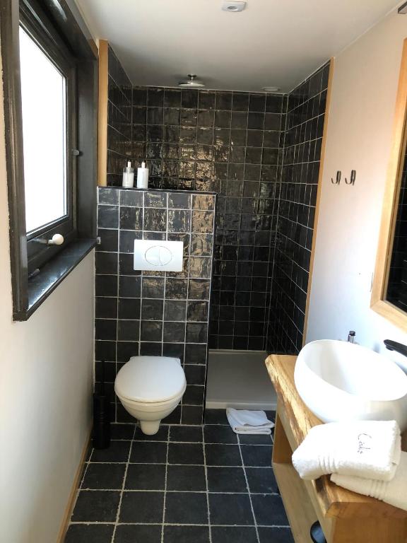 Koupelna v ubytování B&B Calis