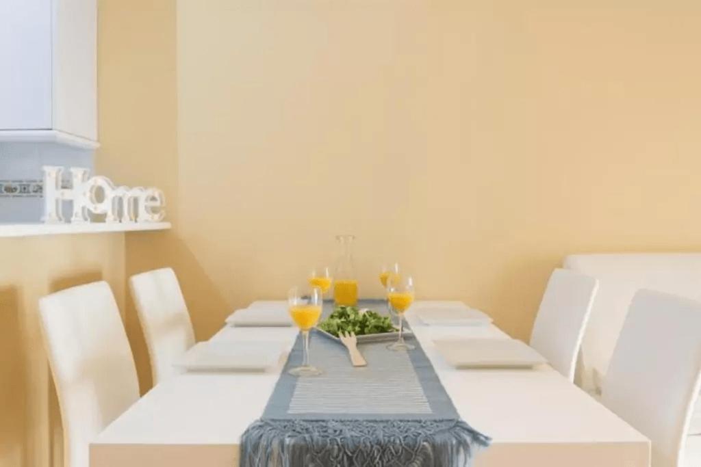 Fotografia z galérie ubytovania Shiny Lud Family Apartment v destinácii Málaga