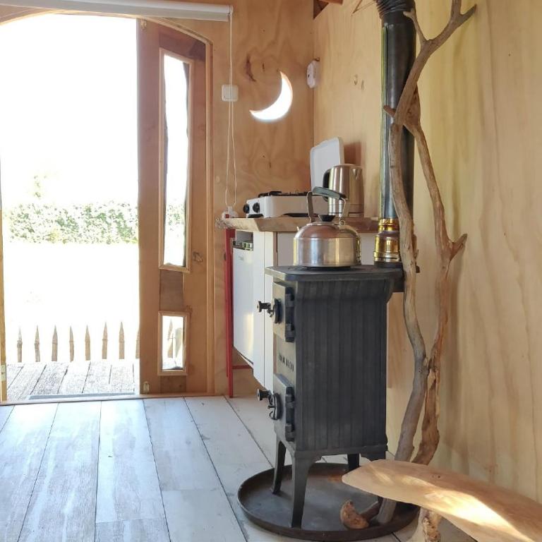 Fotografie z fotogalerie ubytování Pipowagen Overnachting Het Houten Huis v destinaci Zaltbommel