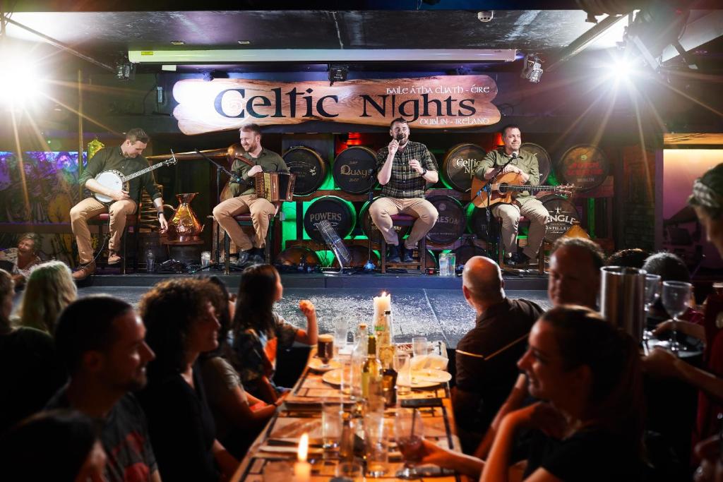 Arlington Hotel O'Connell Bridge - Resim 26