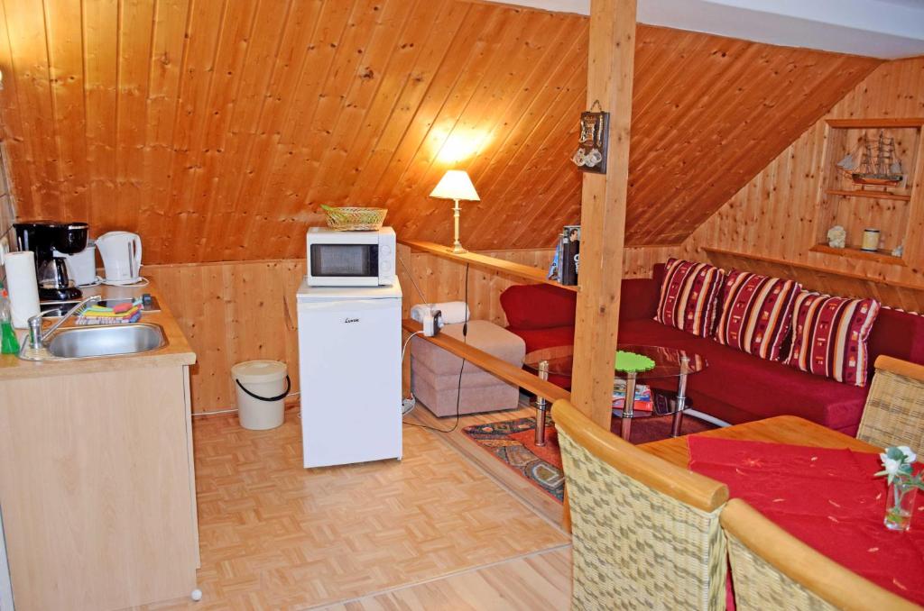 Kuchyň nebo kuchyňský kout v ubytování Haus Friedenswinkel