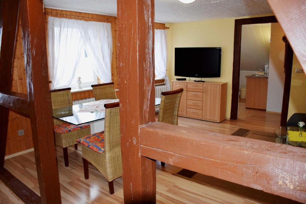TV a/nebo společenská místnost v ubytování Haus Friedenswinkel