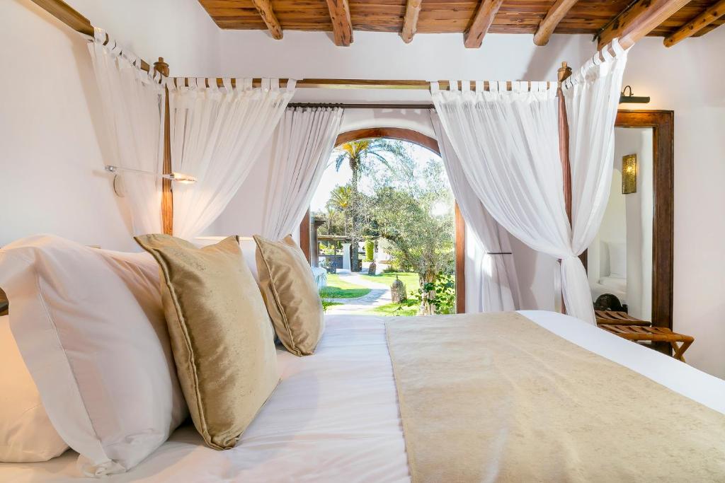 Agroturismo Atzaró, Santa Eularia des Riu – Bijgewerkte ...