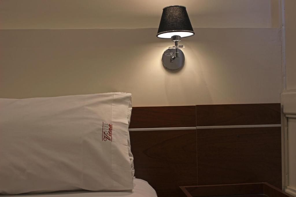 Hotel Viena - Single Room