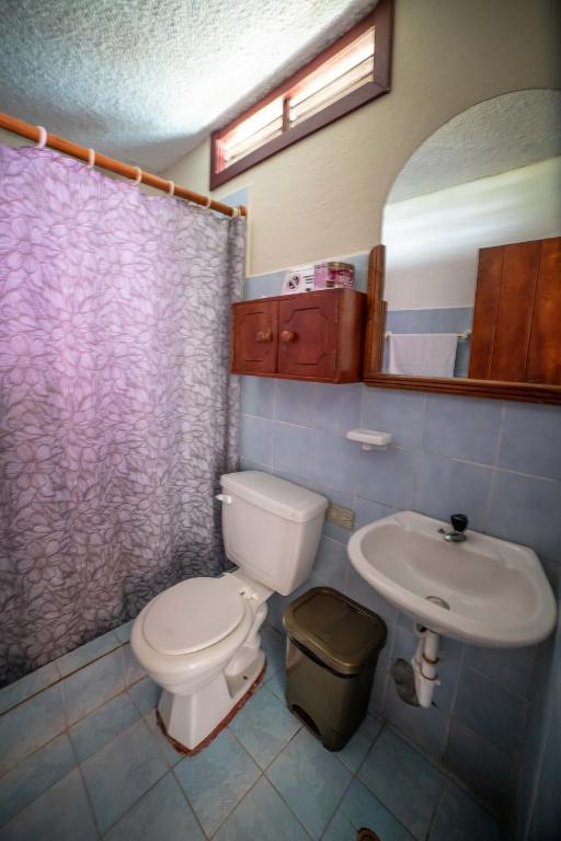 Koupelna v ubytování Hostal Estrella de Mar