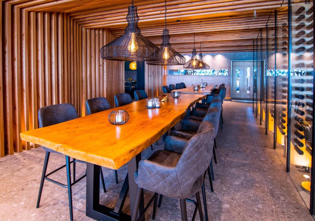 Restaurace v ubytování Meiser Design Hotel