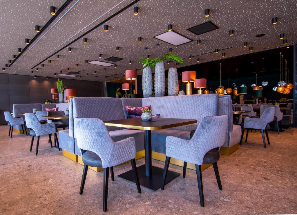 Posezení v ubytování Meiser Design Hotel