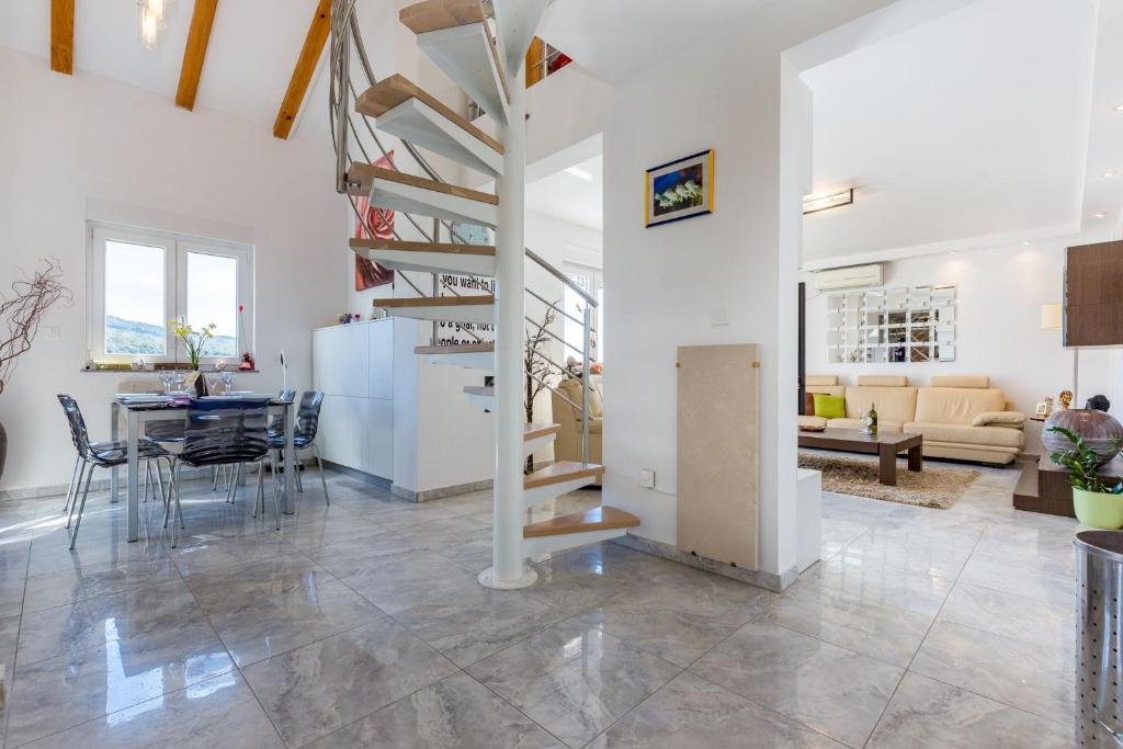 Kuchyň nebo kuchyňský kout v ubytování Apartment DARIO
