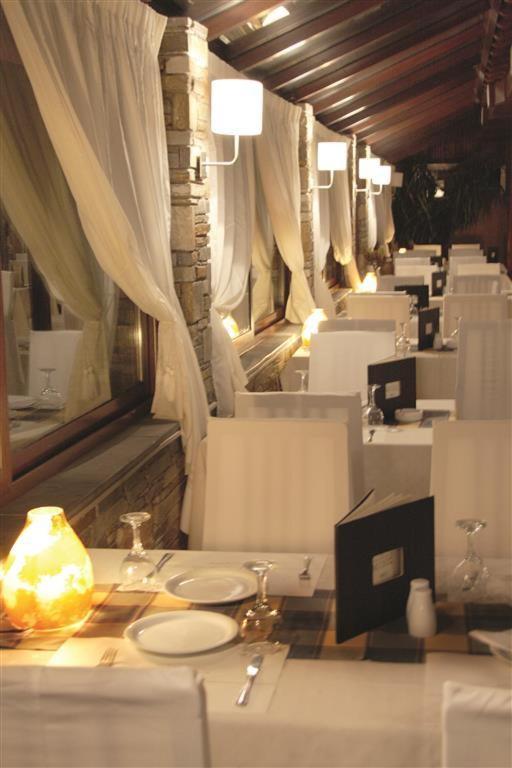 Restaurace v ubytování Mythos