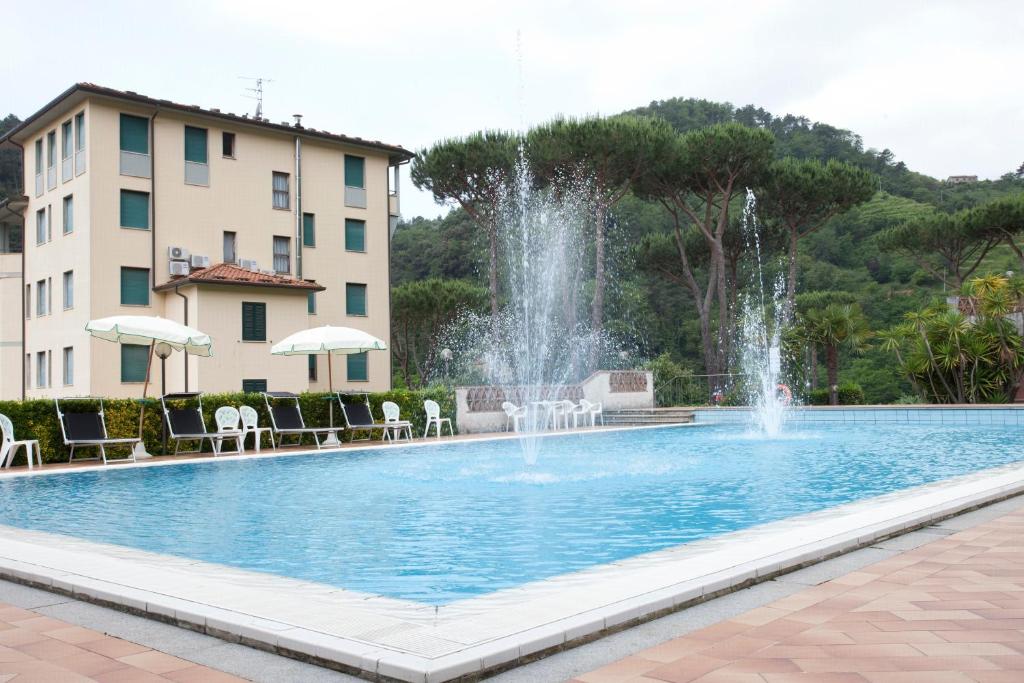 Piscina en o cerca de Grappolo D'Oro