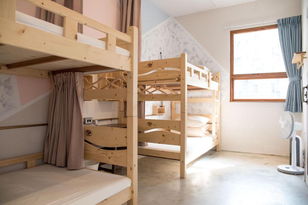 Zdjęcie z galerii obiektu 框框背包客棧 Kuang Kuang Hostel w mieście Longjing