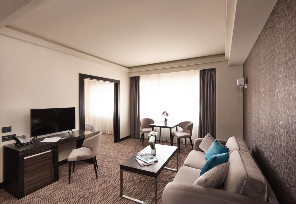 Old Town Hotel - Resim 5