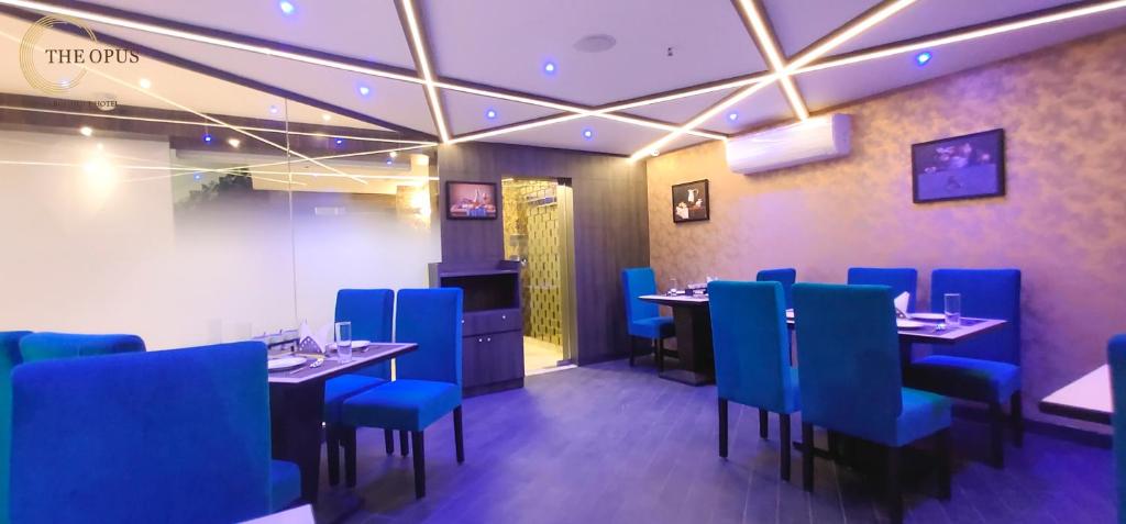 Posezení v ubytování The Opus Kolkata - A Boutique Hotel