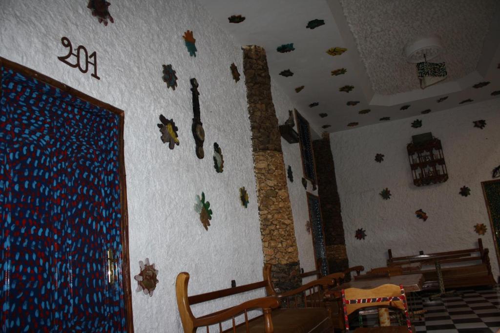 Hotel Leonor - Queen Room