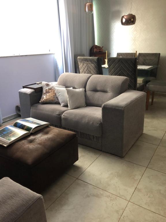  Bilingual Home