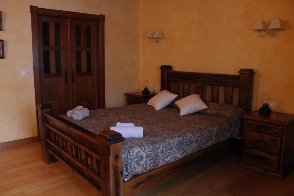 Posteľ alebo postele v izbe v ubytovaní Casa Rural Reserva Saja-Besaya