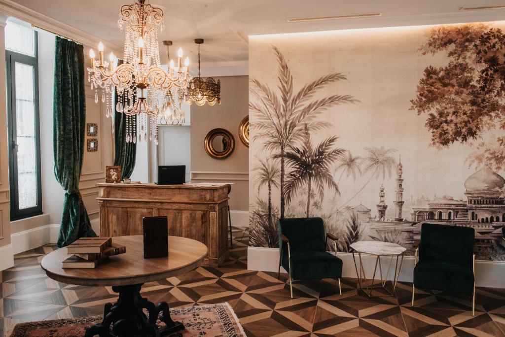 1930 Boutique Hotel - 19