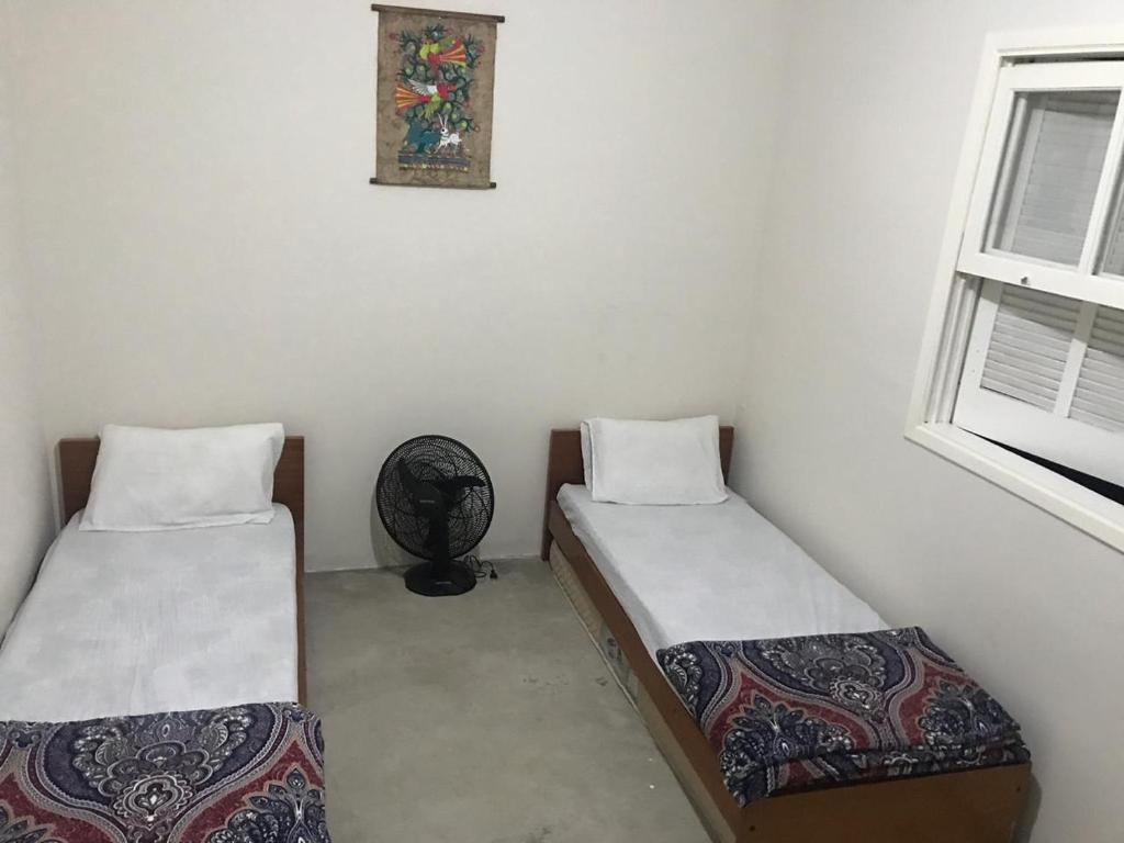  Casa em condomínio no Guarujá