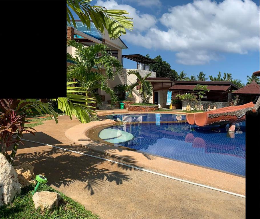 Piscina di Camotes Ocean Heaven Resort o nelle vicinanze
