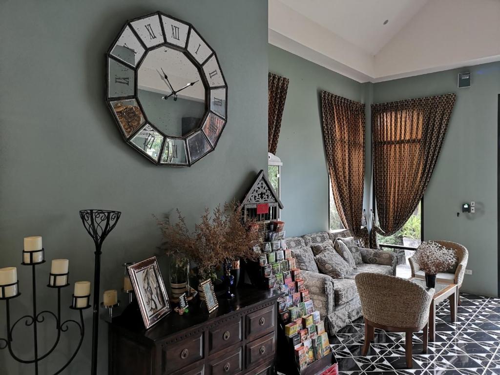 Sri Ngachang - Resim 37