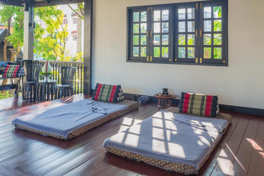 MORA Boutique Hotel - Resim 2