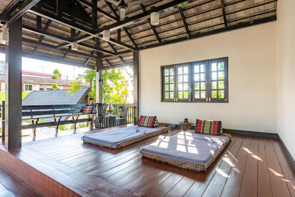 MORA Boutique Hotel - Resim 5