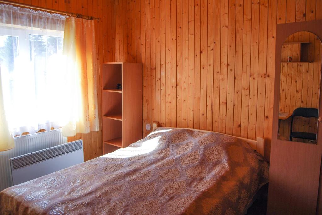 Postel nebo postele na pokoji v ubytování Cheres Hotel