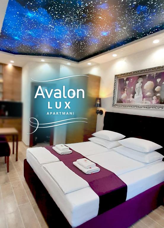 Avalon Lux Studio Apartment - Studio Apartment