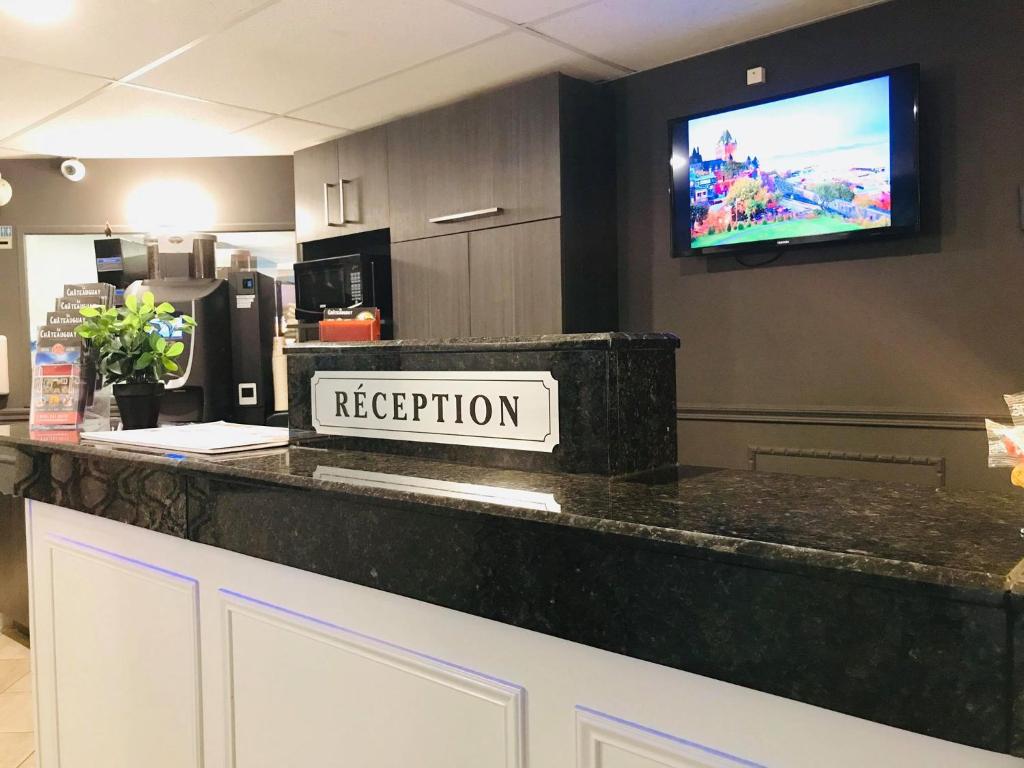 Hotel et Motel Le Chateauguay - Resim 24