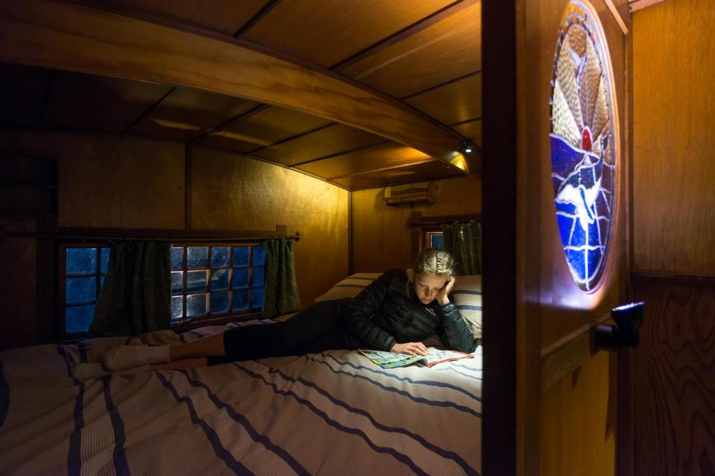 Postel nebo postele na pokoji v ubytování Golden Bay Hideaway