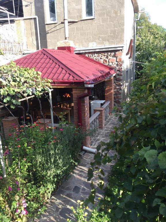 Zgradba, v kateri se nahaja apartma