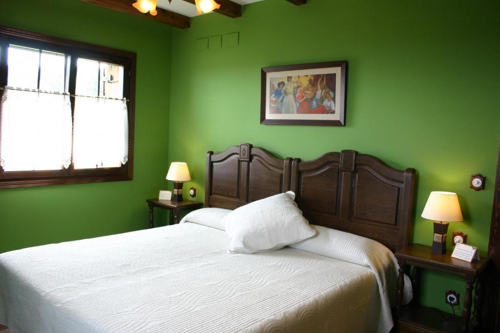 Postel nebo postele na pokoji v ubytování Eco Hotel Rural Lurdeia - Adults Only