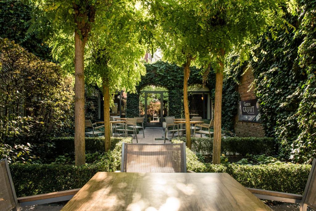 Castelnou Aparthotel