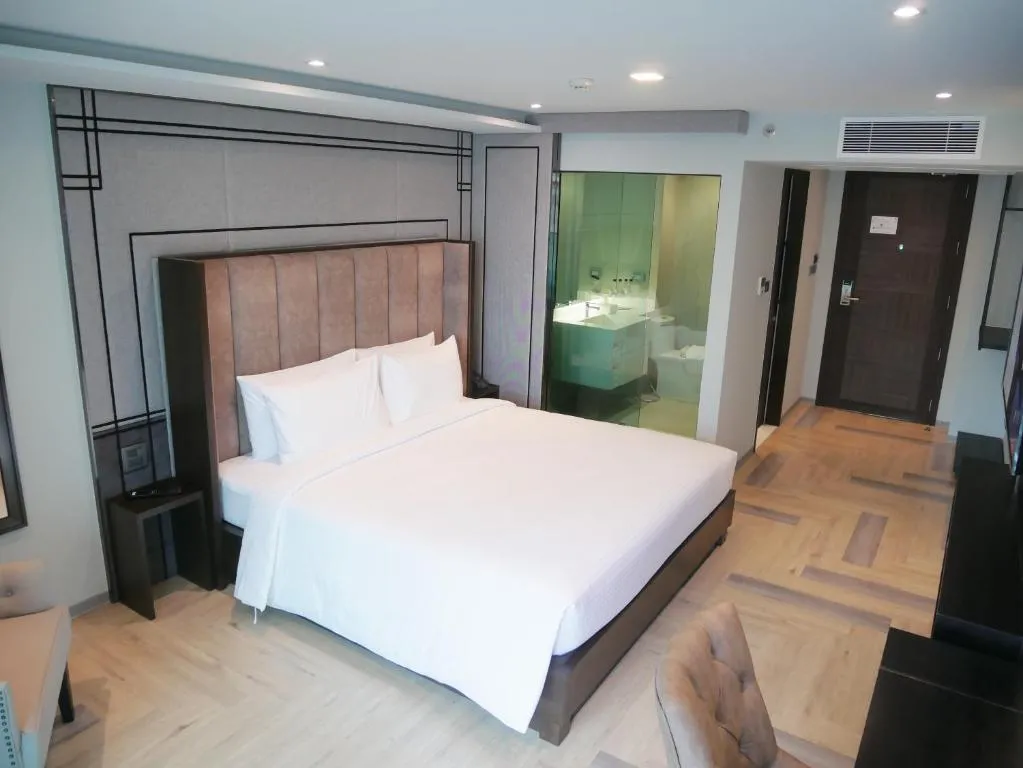 First Pride Hotel, Bangkok, Thailanda