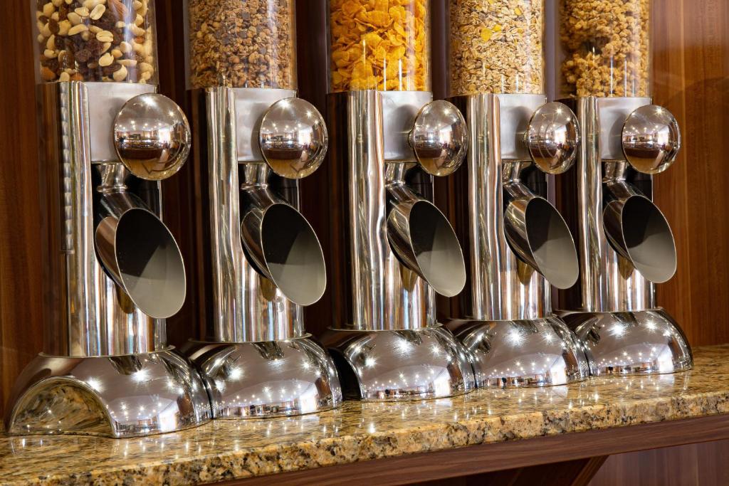 TIPTOP Hotel Burgschmiet Garni