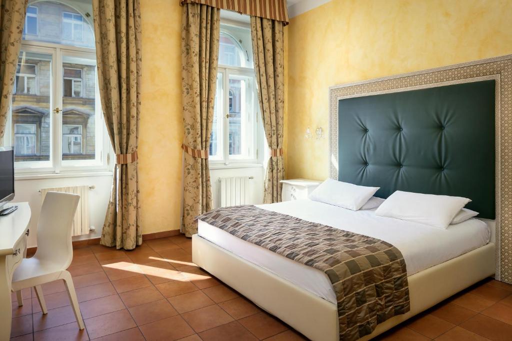 Hotel Caesar Prague - Resim 2