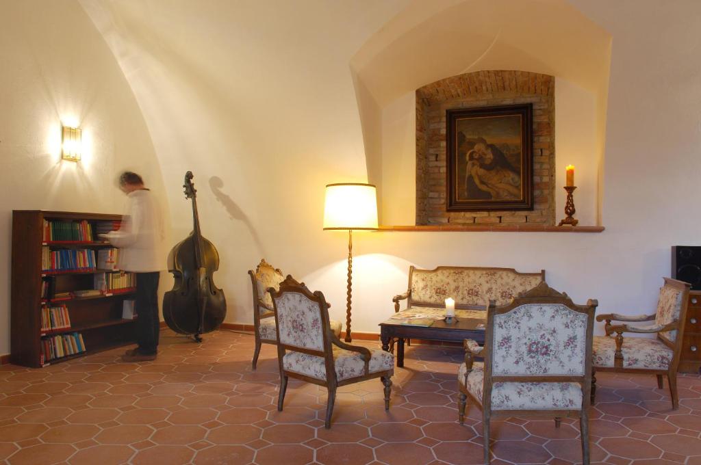 Posezení v ubytování Gästehaus Benediktinerstift Göttweig - Bed & Breakfast Monastery