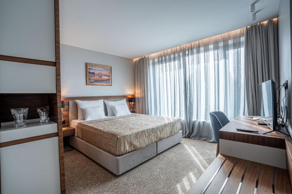 Hotel Tonanti - Standard Double Or Twin Room With Balcony
