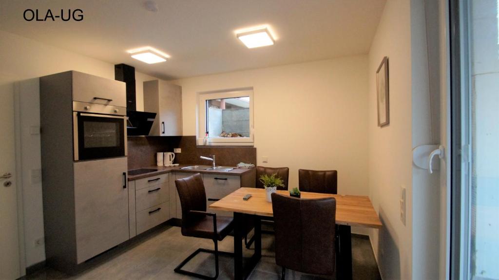 Overath Luxus Apartments nähe Köln City/Messe - Appartement Met 2 Slaapkamers