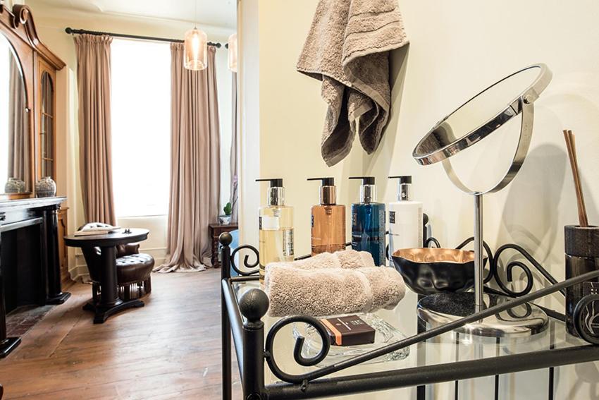 Ganda Rooms & Suites - Resim 3